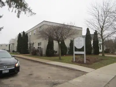 271 Thames Street N 7, Ingersoll, On N5z 3t6