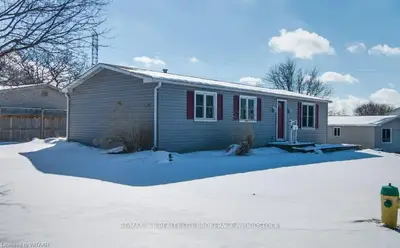 926 Lincoln Drive, Woodstock, On N4s 2n3