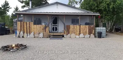 Detached in Gordon/Barrie Island