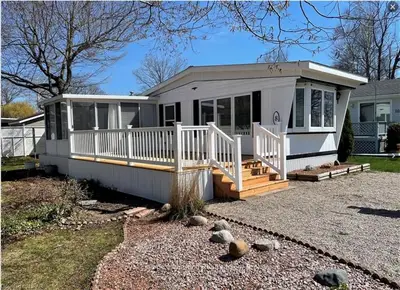 8 Iroquois Lane, Cramahe, On N7a 3y2