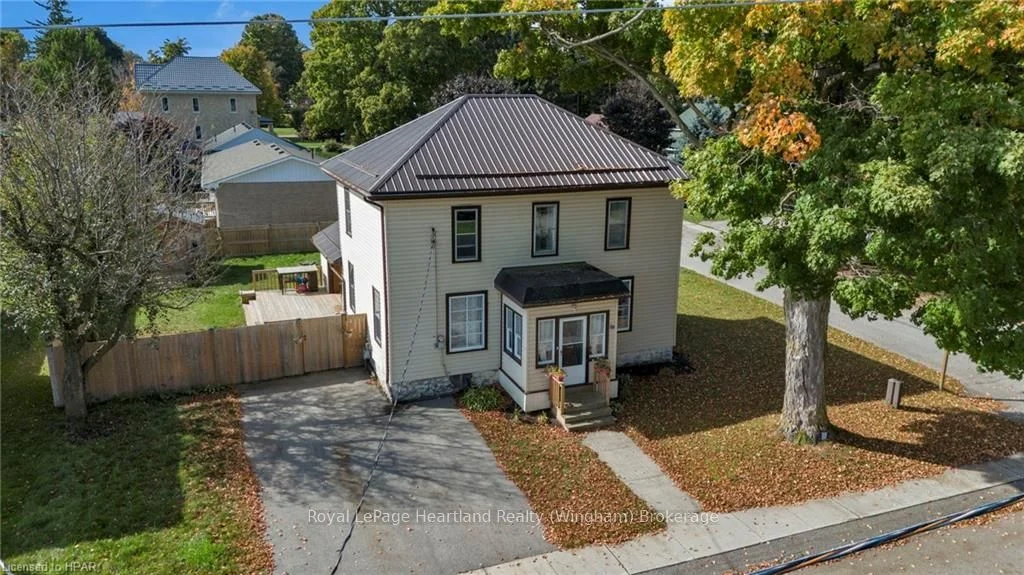58 Mccutcheon Drive, Huron East, On N0g 1h0