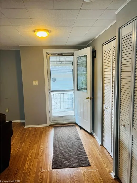 19 GEORGE Street, Strathroy-Caradoc, ON N7G 1A1