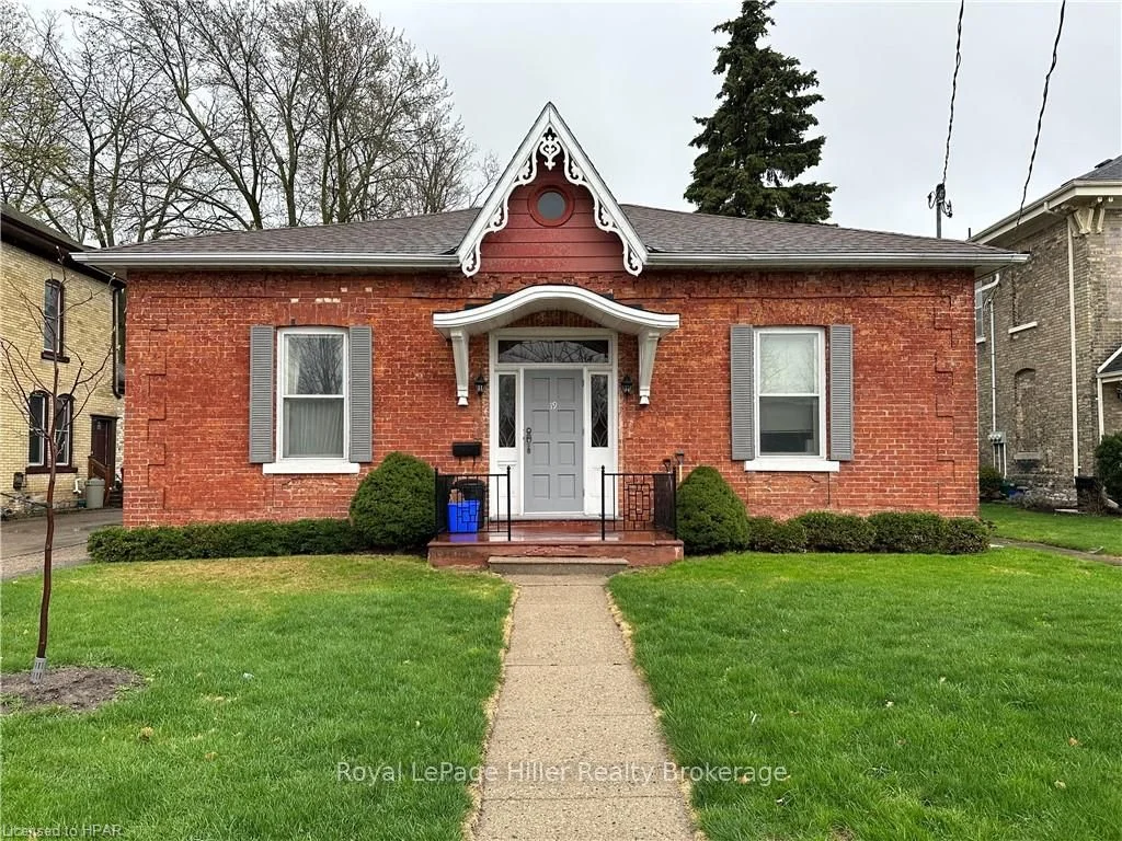 19 Grange Street, Stratford, On N5a 3p7