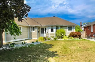Detached in Saugeen Shores