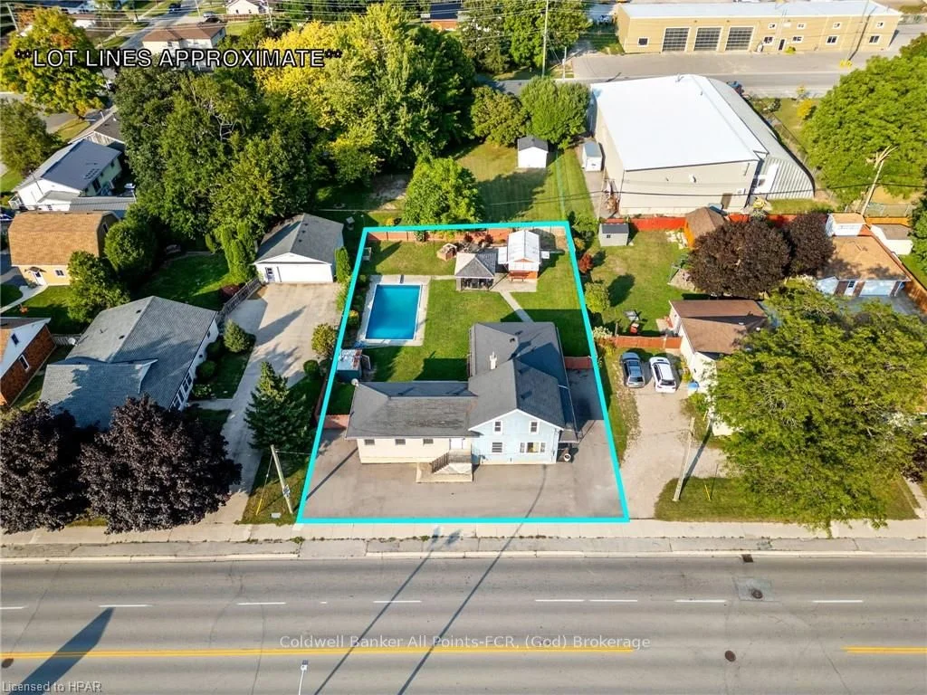 Detached in Goderich