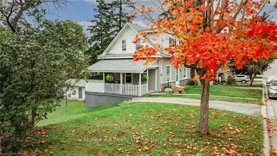 Detached in St. Marys
