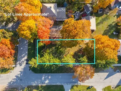 21 Rosalie Street, Bluewater, On N0m 2t0