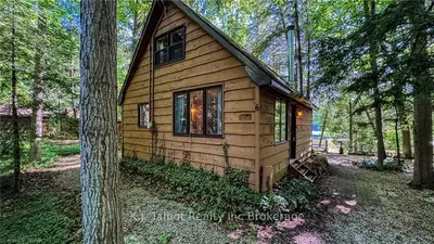 Detached in Cramahe
