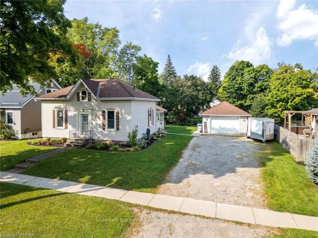 Detached in Central Huron