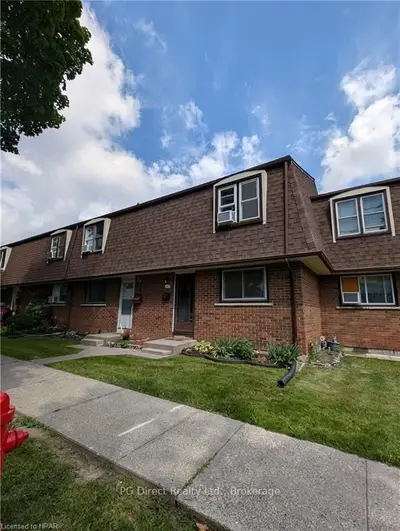 52-15 Prince Of Wales Drive F, Belleville, On K8p 2t5