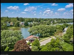 11 Cobourg Street Street Ph 1, Stratford, On N5a 3e4