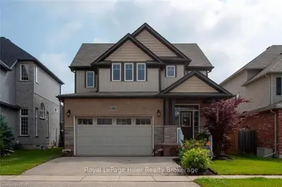 29 Hammacher Street, Wilmot, On N3a 4s1