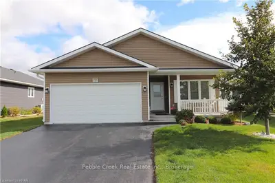 Detached in Cramahe