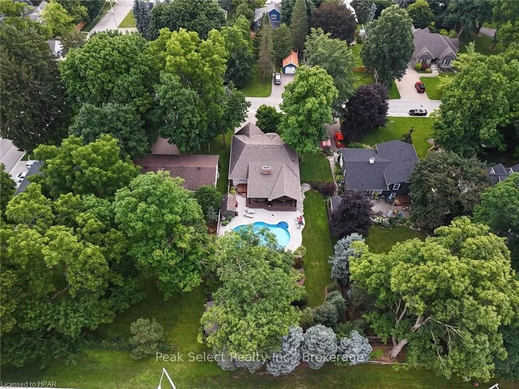 244 ONTARIO Street S, St. Marys, ON N4X 1C1