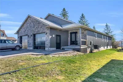 253 Princess Street B, Huron East, On N0g 1h0