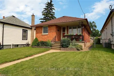 648 TRAFALGAR Street, London East, ON N5Z 1E4