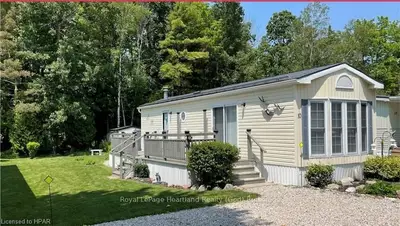 77307 Bluewater Hwy - 10 Club Terrace, Bluewater, On, N0m 1g0