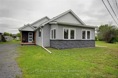 Detached in Quinte West