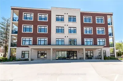 255 John Street N 309, Stratford, On N5a 0g7