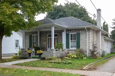 232 Elgin Street E, St. Marys, On N4x 1a3