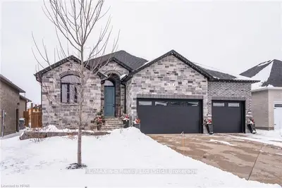 77 Reagan Street, Perth East, On N0k 1m0