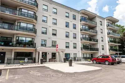 160 Romeo Street Street 103, Stratford, On N5a 4s9