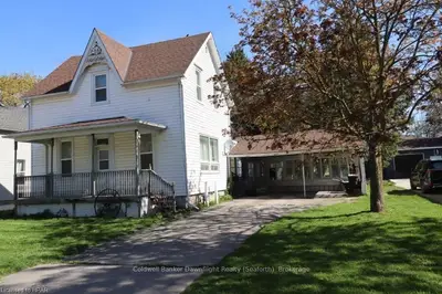 74 John Street, Huron East, On N0k 1w0