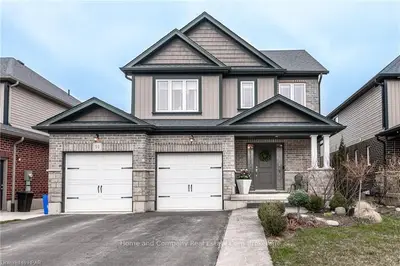 91 Bradshaw Drive, Stratford, On N5a 0g4