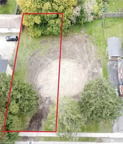 315 Huron Street, Stratford, On N5a 5t3