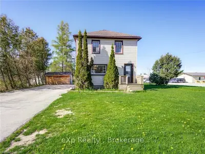 22 North Street W, North Huron, On N0g 2w0