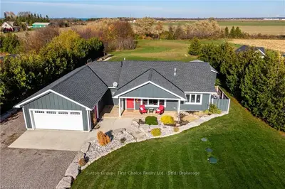 33836 Sunset Cove Road, Bluewater, On, N0m 1n0