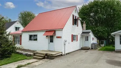143 Anne Street, South Huron, On N0m 1s2