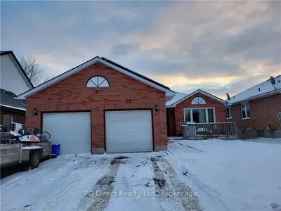 50 Knowles Drive, Woodstock, On N4s 8t8