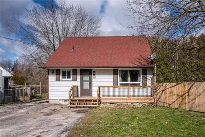 68 Victoria Boulevard, Huron East, On N0m 1l0
