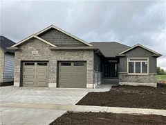 224 Rutledge Street, North Huron, On N0m 1h0