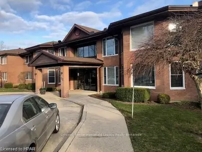 22 St. Andrew Street N 503, St. Marys, On N4x 1c5