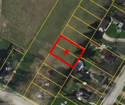 32-34 Roberts Street, Huron East, On N0k 1w0
