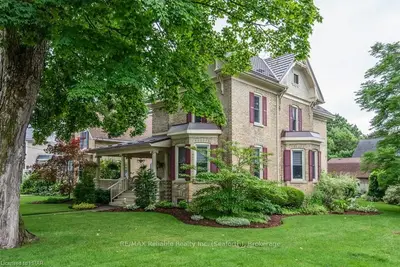 115 John Street, Huron East, On N0k 1w0