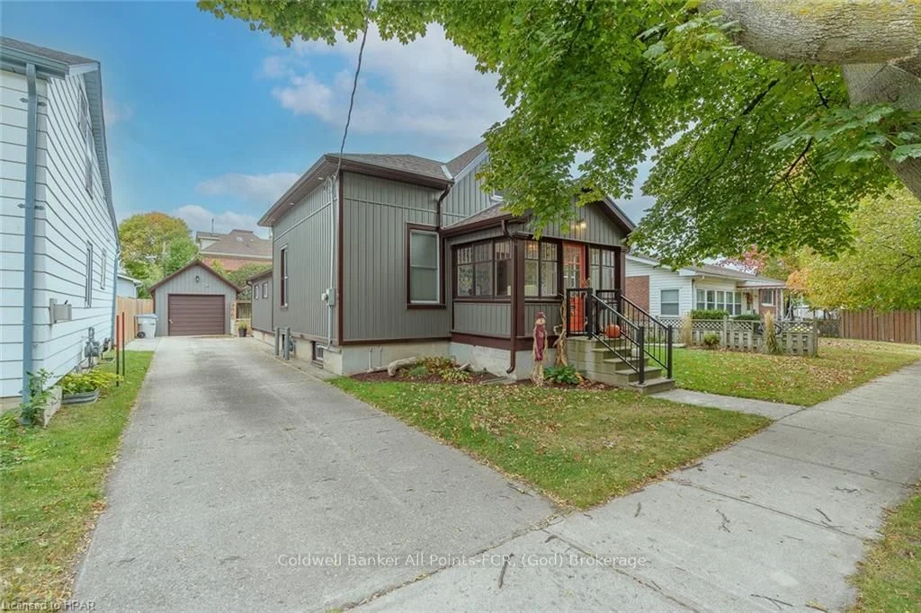 121 QUEBEC Street, Goderich, ON N7A 2G6