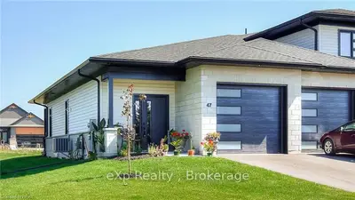 47 BRIARHILL Road, Huron East, ON N0K 1W0
