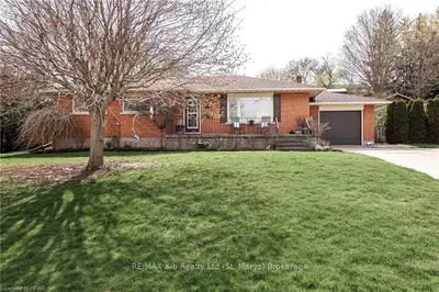 327 WELLINGTON Street S, St. Marys, ON N4X 1B3