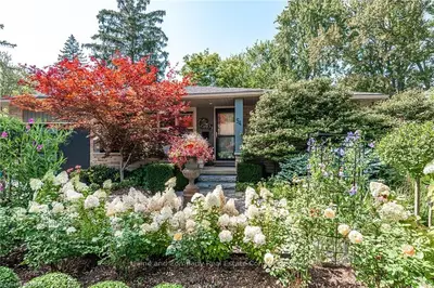 54 MERCER Street, Stratford, ON N5A 6J6