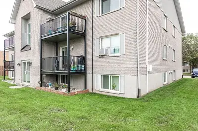 50 CAMPBELL Court 306, Stratford, ON N5A 7T6