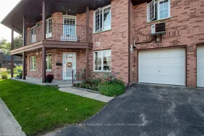 20 HURON Street N 11, St. Marys, ON N4X 1C5