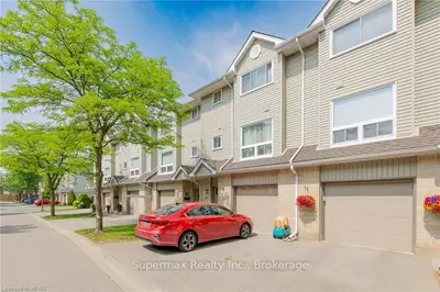 1990 WAVELL Street 5, London East, ON N5V 4N5