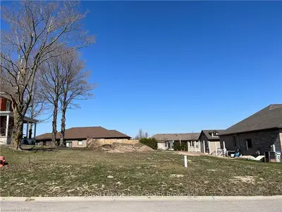 12 COBALT Street S, Perth East, ON N0K 1M0