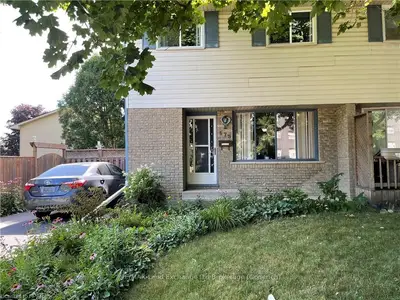 579 DURHAM Crescent, Woodstock, ON N4S 5X4