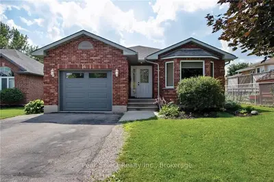 4 VALLEYVIEW Lane, St. Marys, ON N4X 1A9