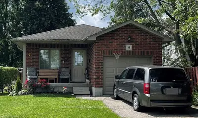 85 GUELPH ST Street, Stratford, ON N5A 3W7
