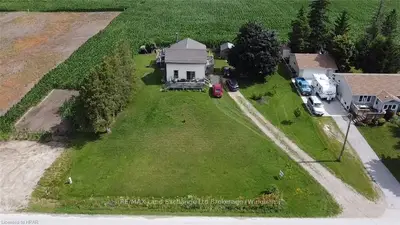 402 HAYES LAKE Avenue, Huron-Kinloss, ON N0G 2B0